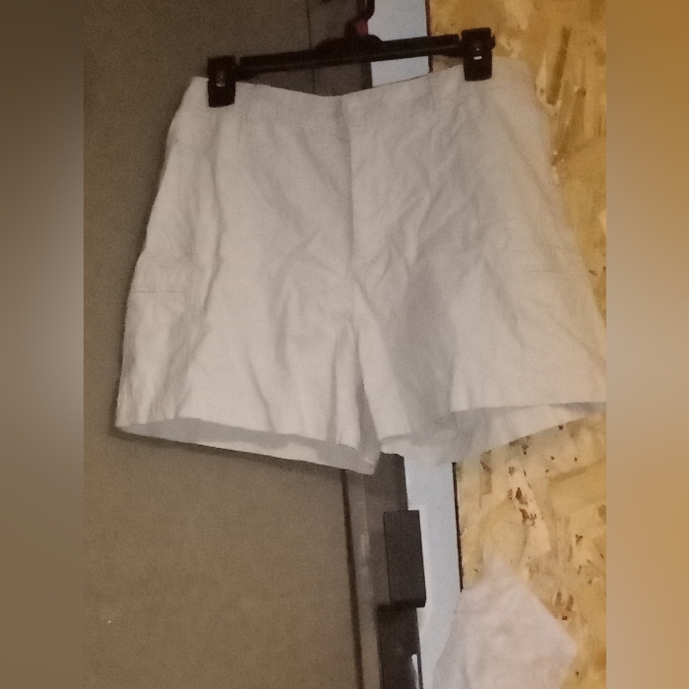 Women's Khaki Shorts
